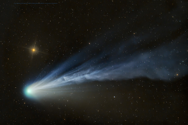 April 2022 comet